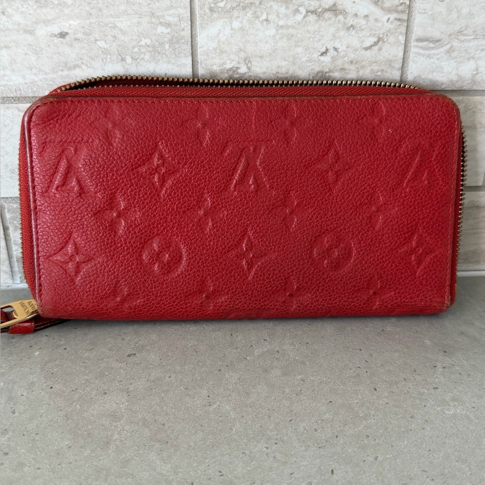 Authentic Louis Vuitton Empriente Red Wallet with COA and dustbag - Picture 6 of 11